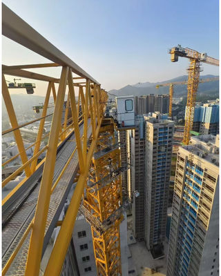 W7020 QTZ250 gru torre usata con 10 tonnellate capacità di carico 70 metri Jib di lavoro